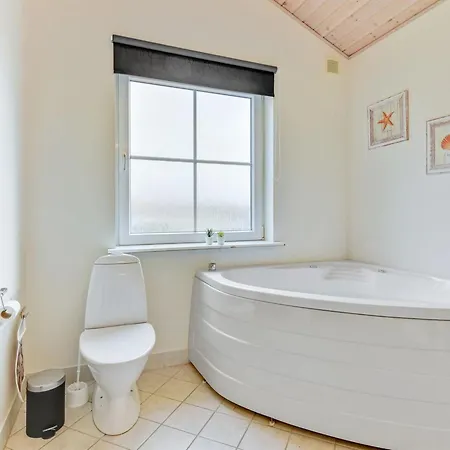 Karina - 150m To The Fjord By Interhome * Gråsten