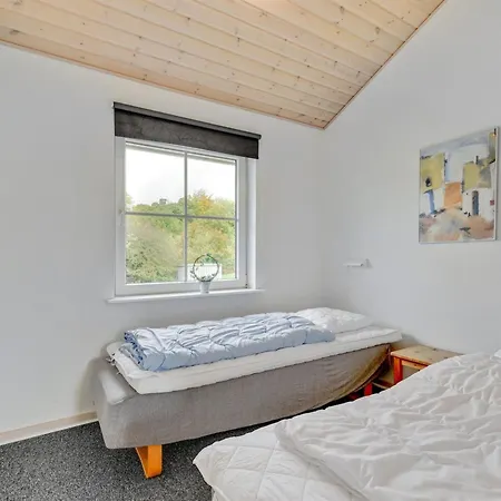 Lägenhet Karina - 150m To The Fjord By Interhome