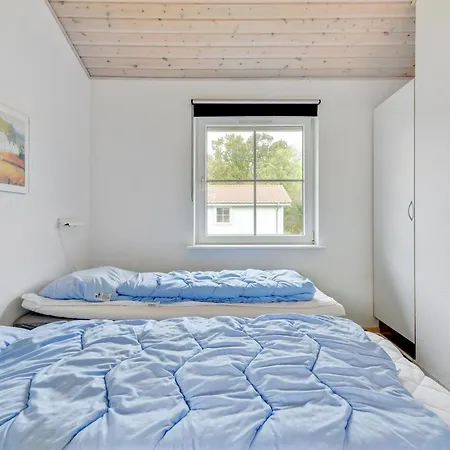 Karina - 150m To The Fjord By Interhome